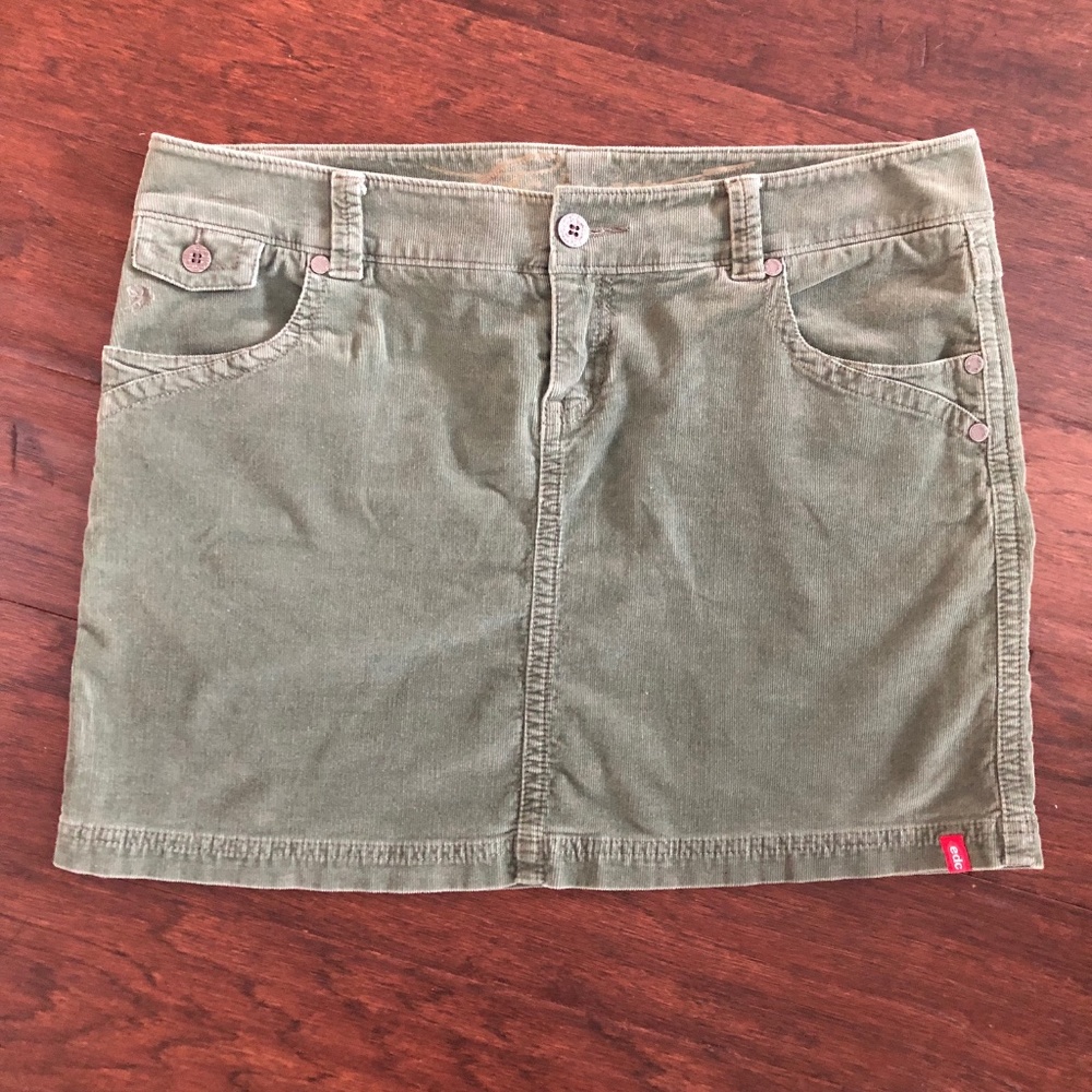 DC by Esprit Olive Green Corduroy Skirt Sz 10